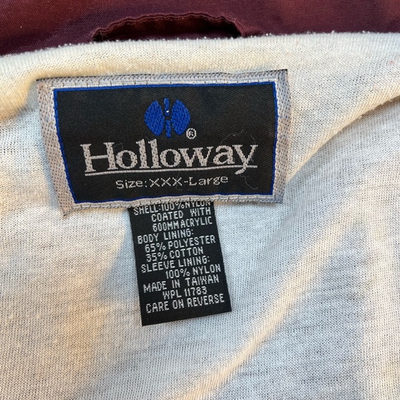 Vintage Holloway Man’s Burgundy and Cream Virginia Tech Jacket - Picture 8 of 12